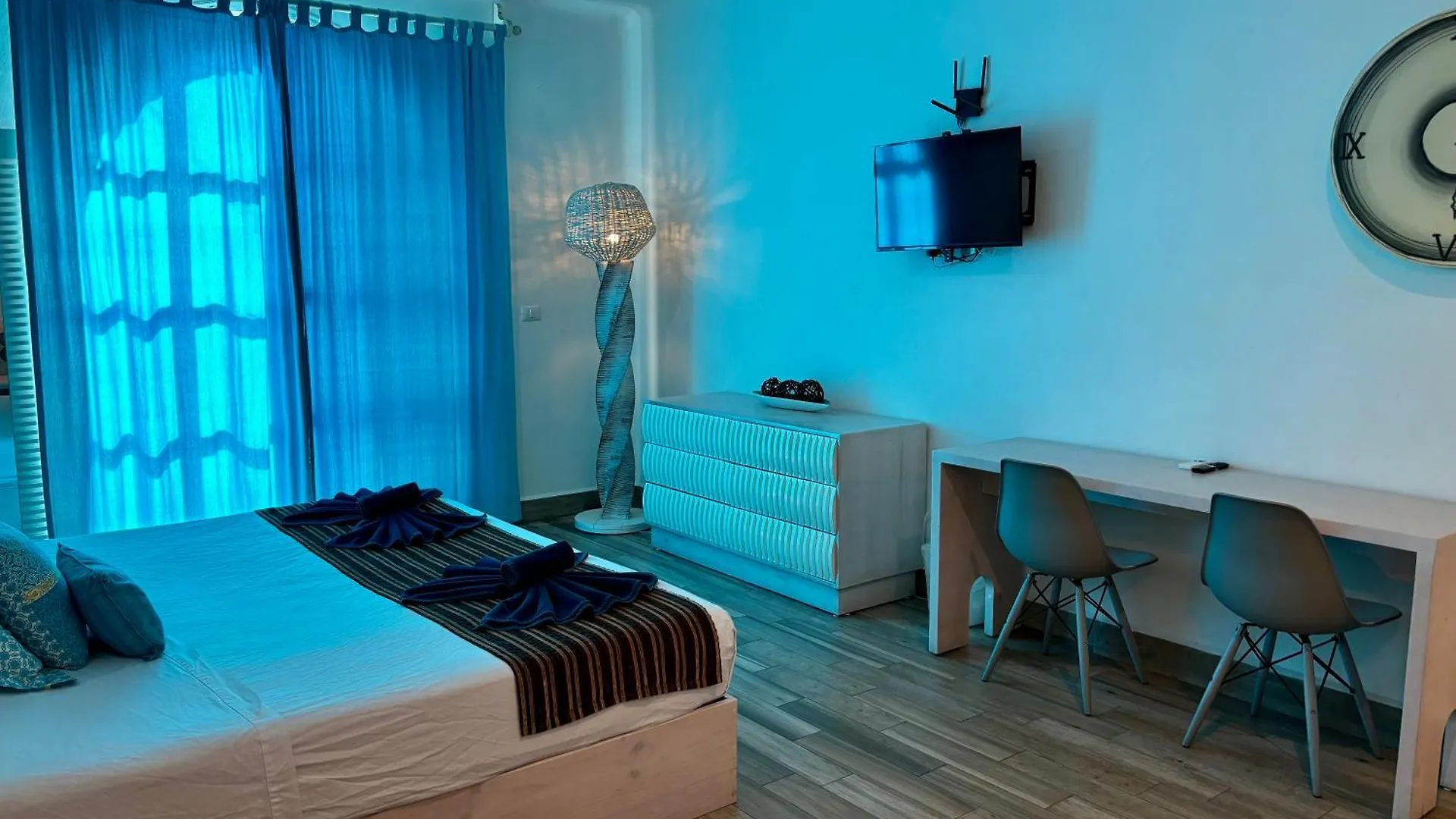 Coco Rio Hotel - Mamitas Beach Area Playa del Carmen